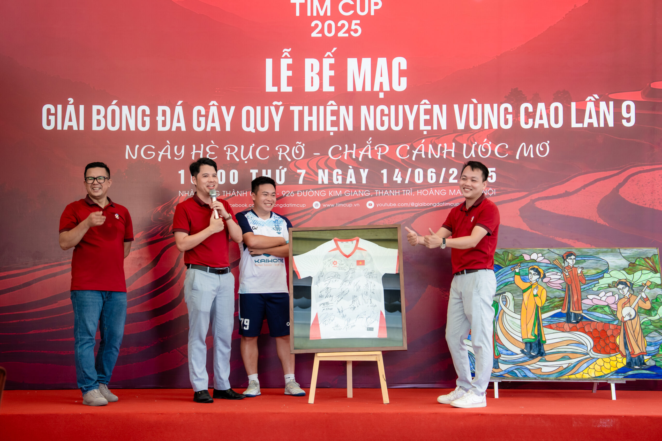dai-dien-csc-linh-duong-tham-gia-dau-gia-be-mac